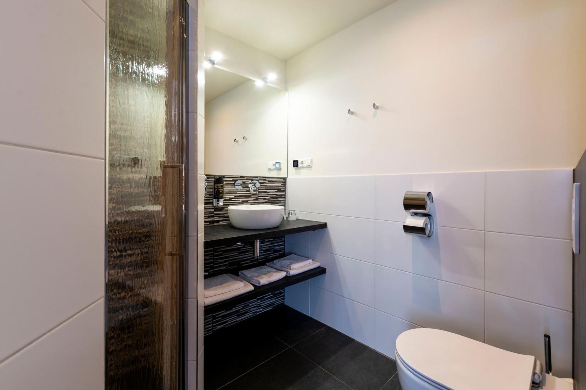 ווסט טרשחלינג Hotel Oepkes מראה חיצוני תמונה